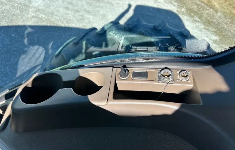 2012 John Deere 8310R photo 42