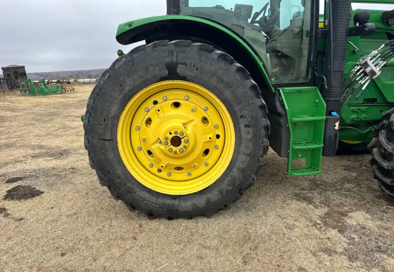 2012 John Deere 6150R photo 61