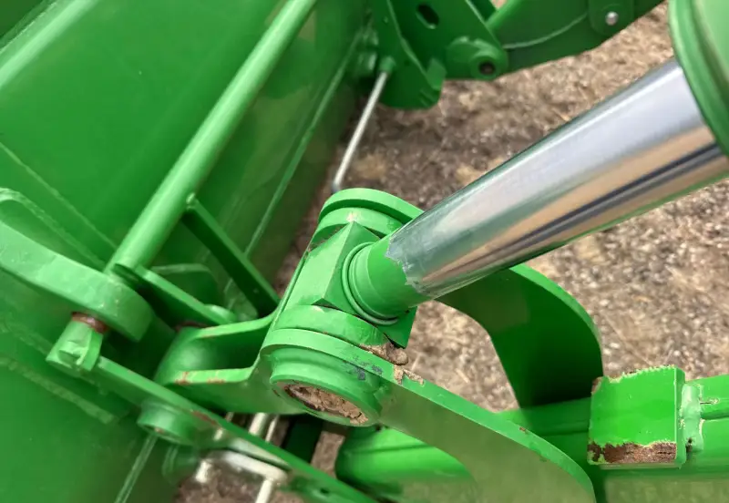 2012 John Deere 6150R photo 18