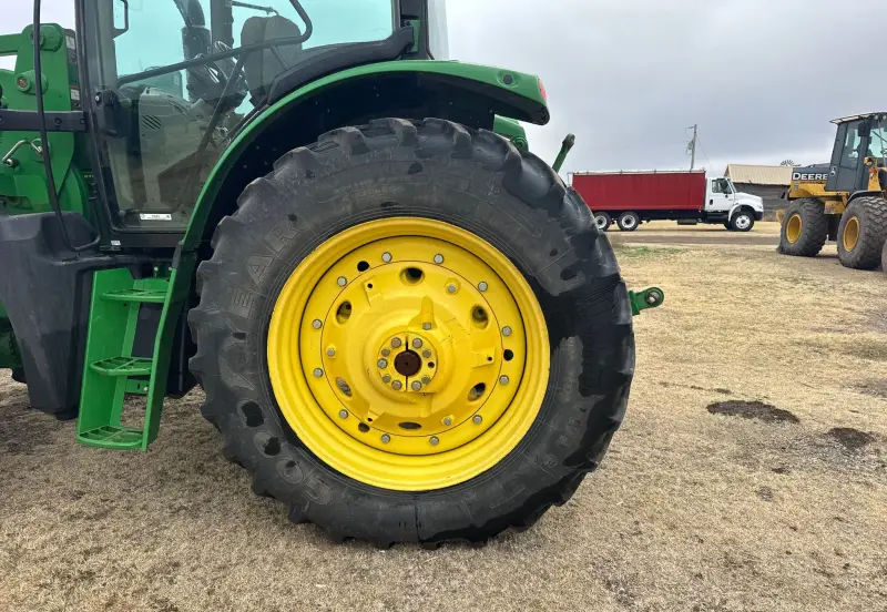 2012 John Deere 6150R photo 64