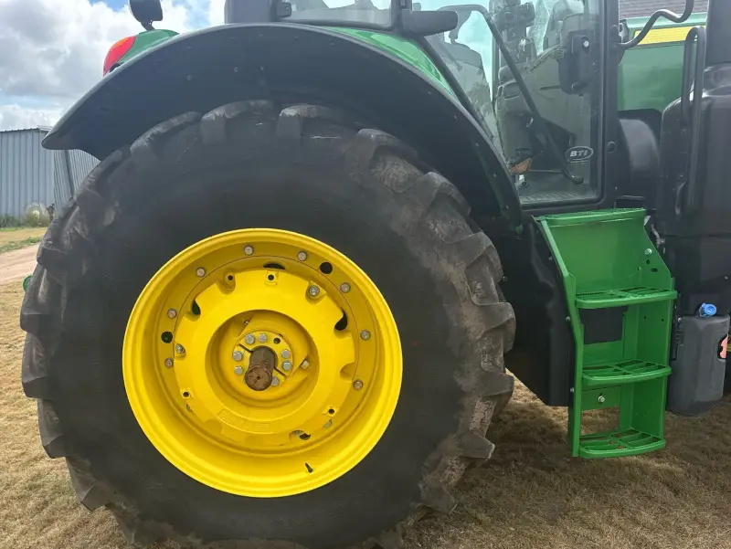 2021 John Deere 6155M photo 85