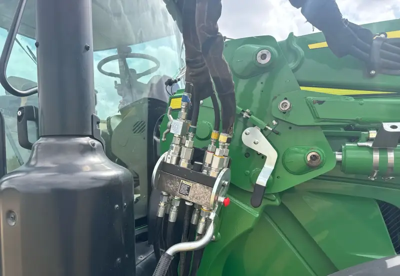 2021 John Deere 6155M photo 33