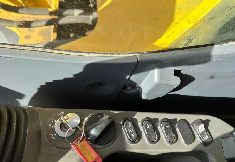 2012 Komatsu PC490LC-10 photo 38