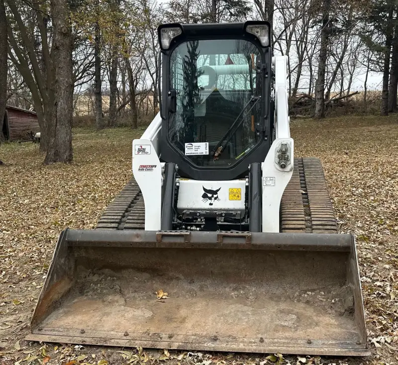 2024 Bobcat T770 photo 2