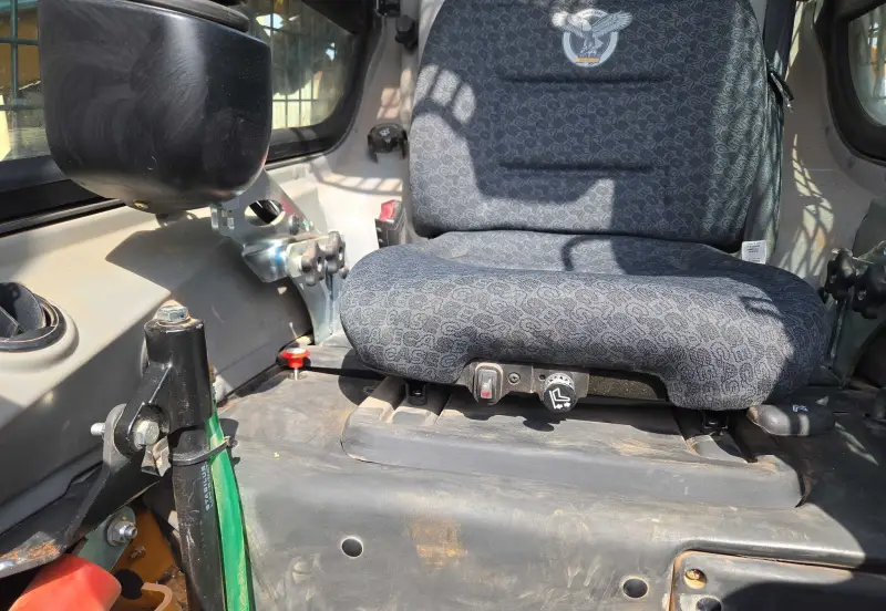 2023 Case TV450B photo 49